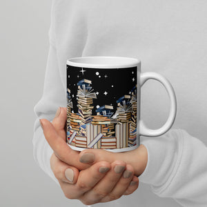 White glossy mug